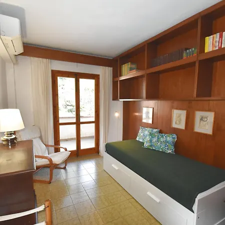 Trilocale Giglio - Zona Mare Con Terrazza, Clima E Posto Auto * 坎普码港