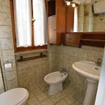 Διαμέρισμα Trilocale Giglio - Zona Mare Con Terrazza, Clima E Posto Auto *