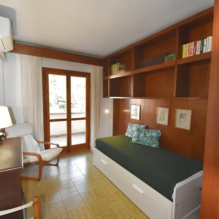 Trilocale Giglio - Zona Mare Con Terrazza, Clima E Posto Auto アパート *