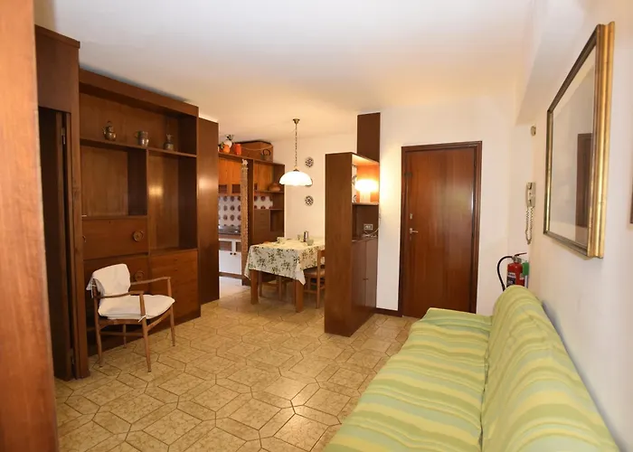 Trilocale Giglio - Zona Mare Con Terrazza, Clima E Posto Auto Appartamento *