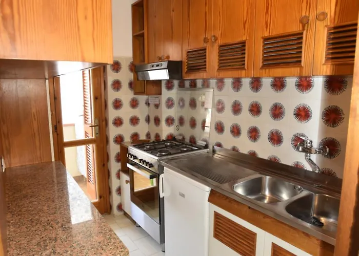 Trilocale Giglio - Zona Mare Con Terrazza, Clima E Posto Auto Daire *