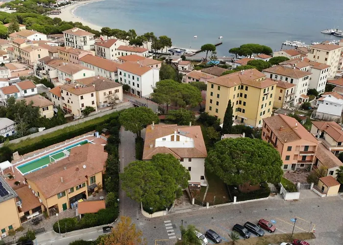 Trilocale Giglio - Zona Mare Con Terrazza, Clima E Posto Auto Appartamento *