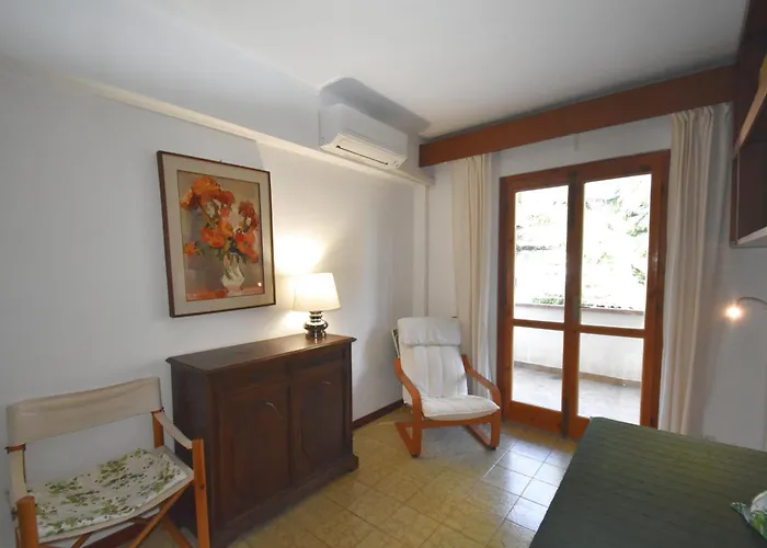 Trilocale Giglio - Zona Mare Con Terrazza, Clima E Posto Auto Appartamento *